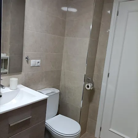 Apto Palacios Con Calefaccion Y Parking Apartment *